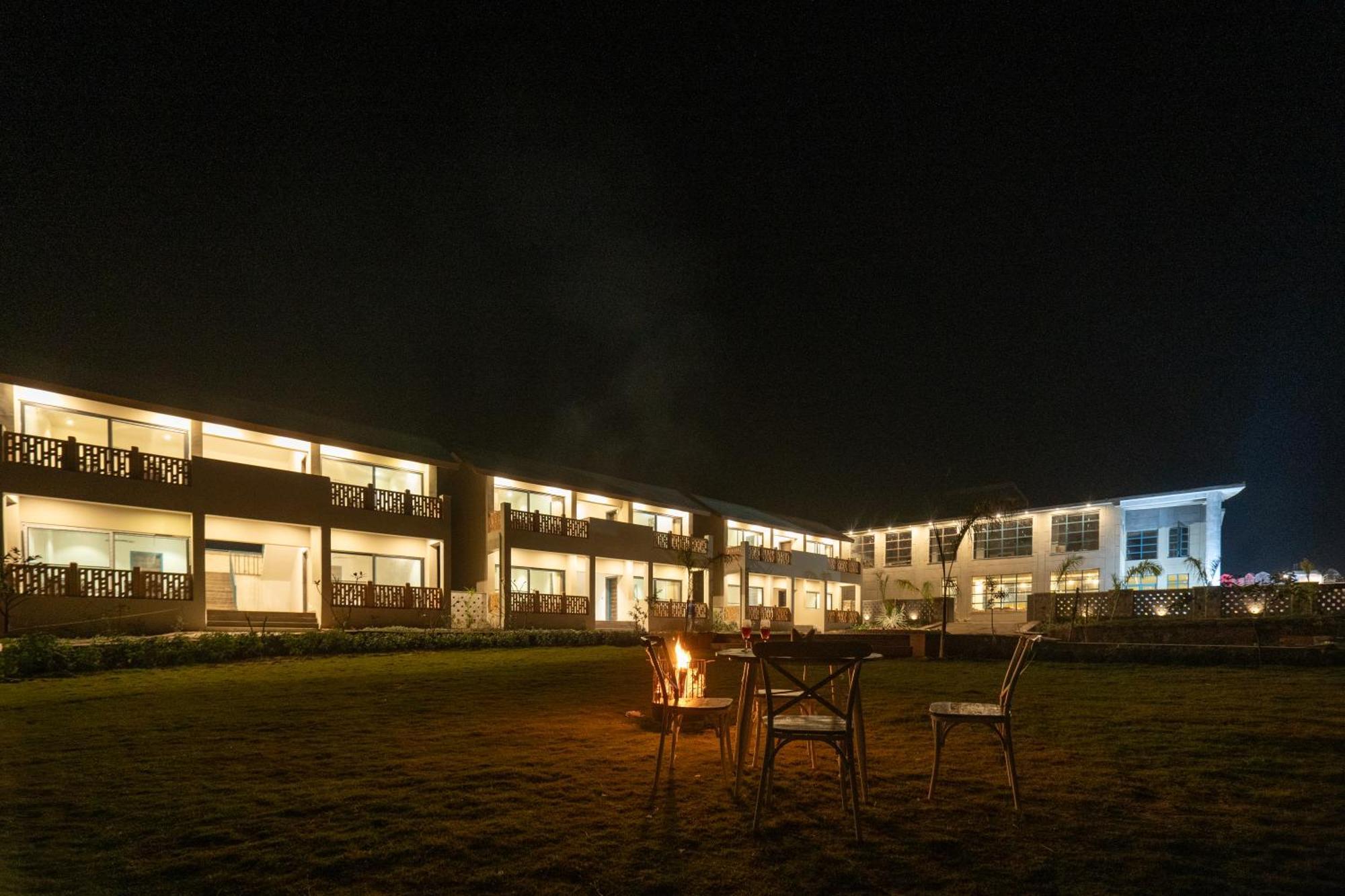 Palpur Fort A Kuno Wildlife Resort, Morawan Sesaipura Εξωτερικό φωτογραφία